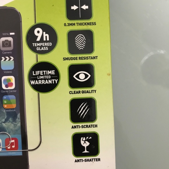 2-iPhone 5/5s/5c tempered glass screen protectors - Picture 3 of 7